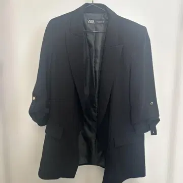 ZARA 블랙 테일러드 자켓