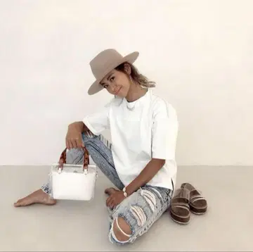 ALEXIA STAM BARNEYS NEW YORK 한정판 모델 티셔츠