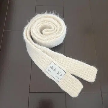 MatinKim COZY KNIT MUFFLER 아이보리