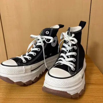 Converse All Star 블랙 통굽 하이컷 스니커즈