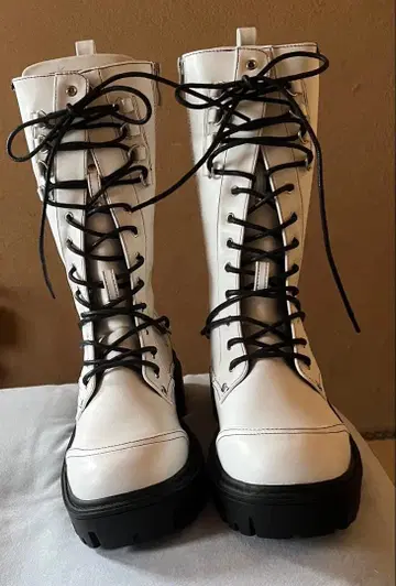 요스케 레이스업 부츠