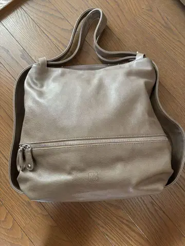 MICHEL KLEIN 베이지 가죽 숄더백