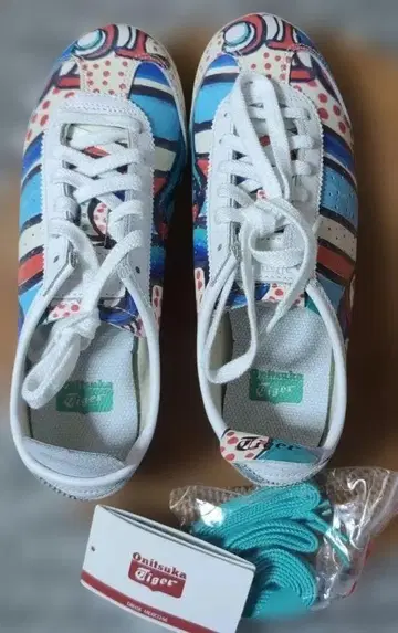 츠모리치사토, TSUMORI CHISATO, 오니츠카타이거