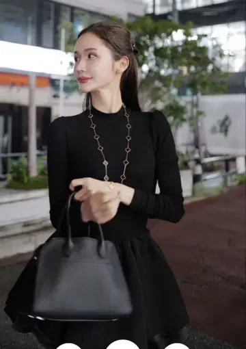 TORUGATO  페플럼 원피스 새상품 sheller 셰리에