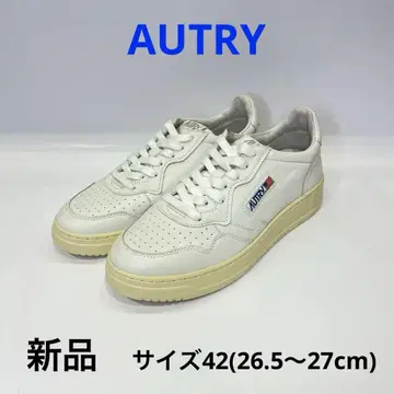 AUTRA 화이트 가죽 스니커즈