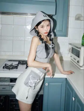 Darich 라이닝 맨투맨 미니 스커트