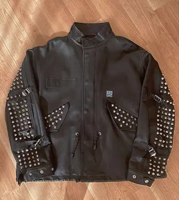 FLAGSTUFF blackmeans M-65 숏 모즈 스터드 가죽