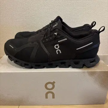 on Cloud5 Waterproof 27cm