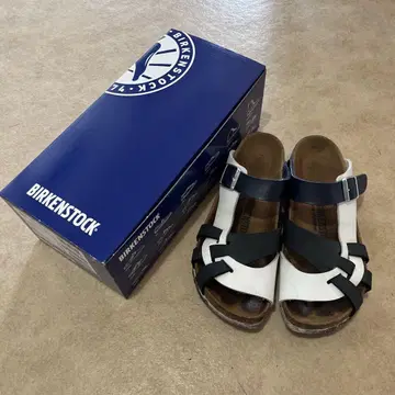 Birkenstock 컴포트 샌들 38 사이즈 화이트/블랙