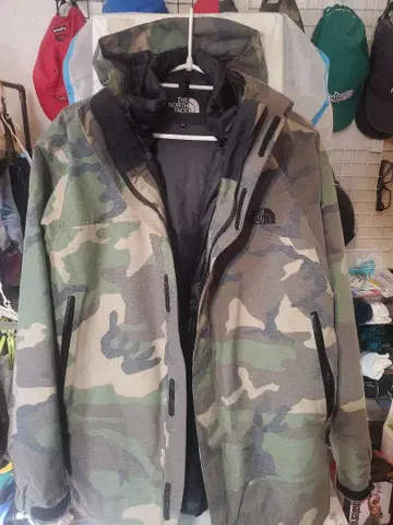 TNF Novelty Cassius Triclimate Jacket