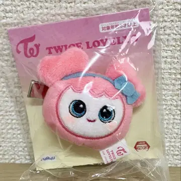 TWICE LOVELYS 봉제 인형 헤어핀 모모