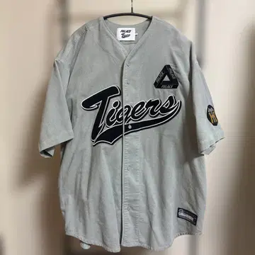 PALACE skateboards 한신 Tigers
