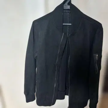 블랙 집업 점퍼 M 사이즈