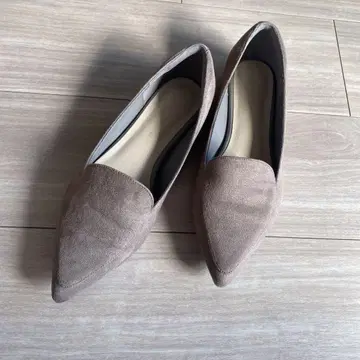베이지 스웨이드 펌프스 23.5cm