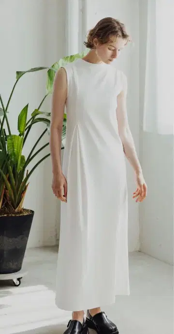 willfully 위리 슬리브리스 원피스