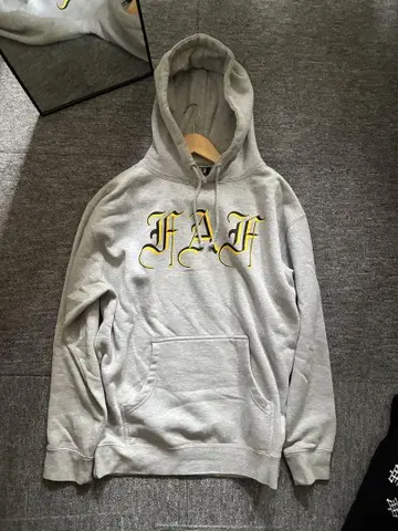 FAF 후드티