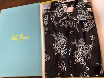 아로하블라썸 ALOHABLOSSOM LUCKY SHORT SLEEVE