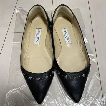 지미추 WINDSOR FLAT 스타 스터드 플랫슈즈