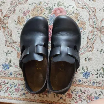 BIRKENSTOCK 블랙 사보 샌들 38