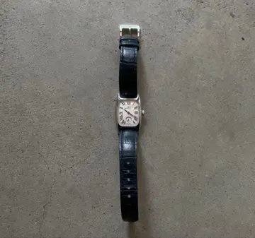 해밀턴 아메리칸 클래식 볼튼 네이비 손목시계 스몰 세컨드