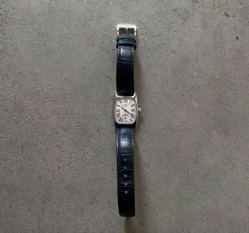 해밀턴 아메리칸 클래식 볼튼 네이비 손목시계 스몰 세컨드