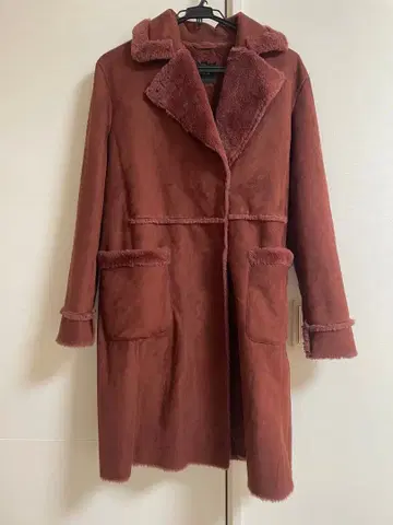 브라운 무스탕 코트 플리스 카라 부착