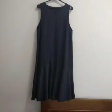 UNTITLED 다크 그레이 오버롤 스커트 사이즈 2