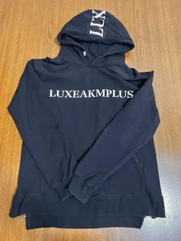 LUXEAKMPLUS 블랙 후드티 AKM 사이즈