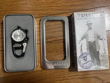 다코타 Dakota 데지클립 건메탈