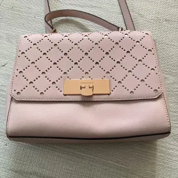 미사용 MICHAEL KORS 핑크 숄더백 펀칭 디자인