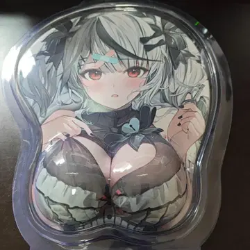 사카마타 쿠로에 지뢰 신 의상 기념 굿즈 풀세트