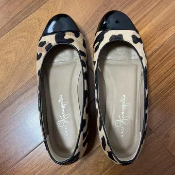 긴자 카네마츠 레오파드 발레 슈즈 송치