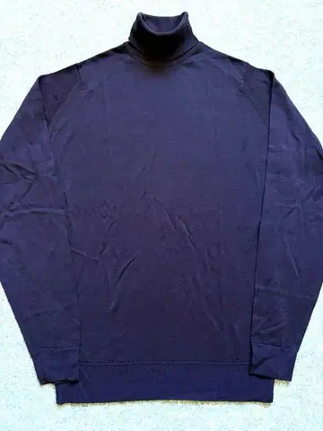 JOHN SMEDLEY 존스메들리 30G 울 니트 터틀넥