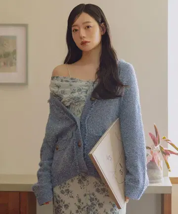새상품 코코딜 트위디 니트 가디건 블루 코코딜