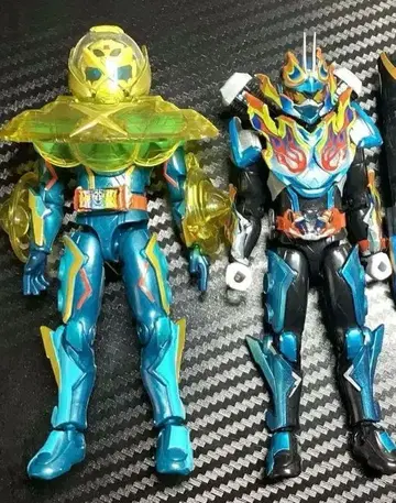 가면라이더 갓챠드 강화 형태 2체 세트 소도