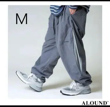 ALOUND 어라운드 투턱 테이퍼드 나일론 팬츠