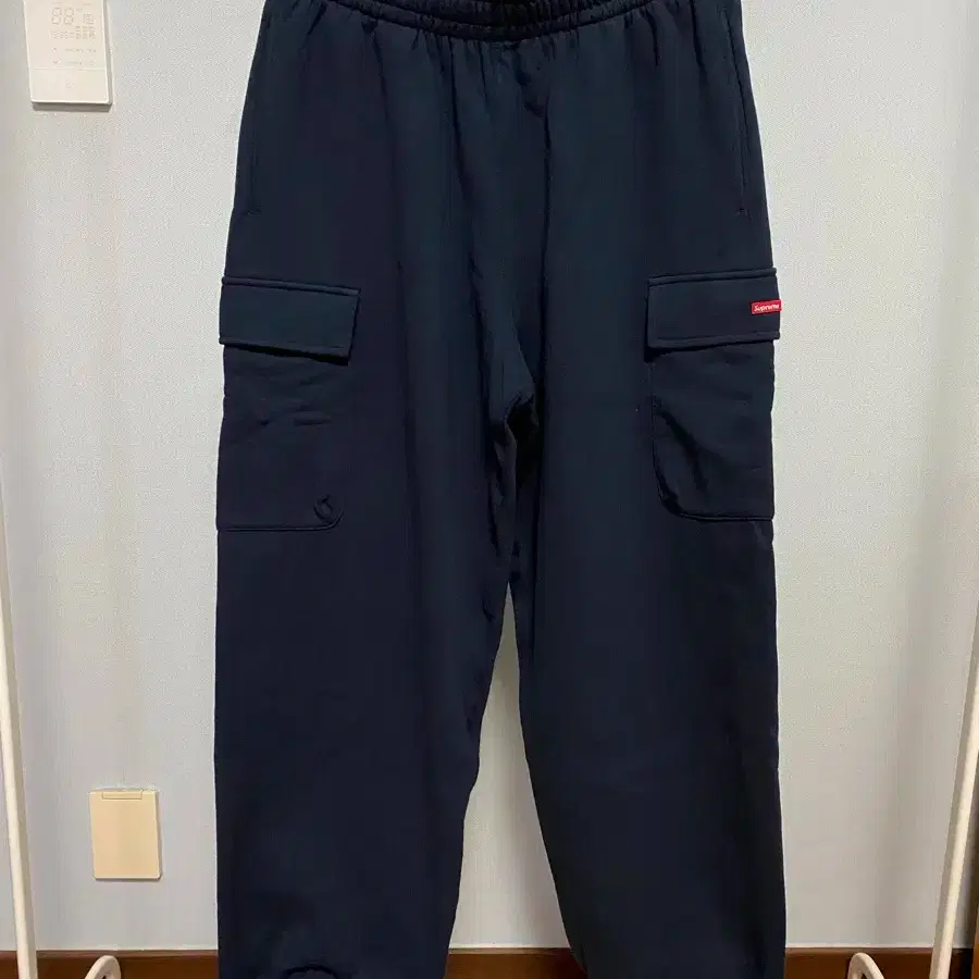 [M] 25FW Supreme Small Box Cargo Sweatpants Navy
