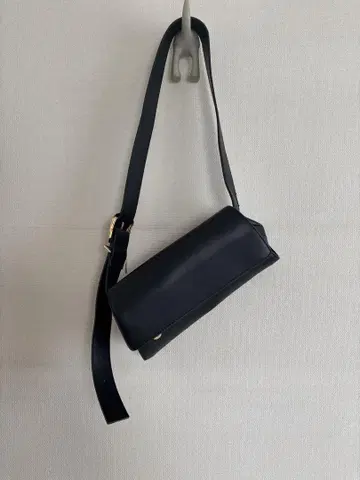 블랙 숄더백
