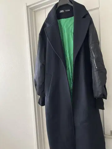 ZARA 네이비 롱 코트