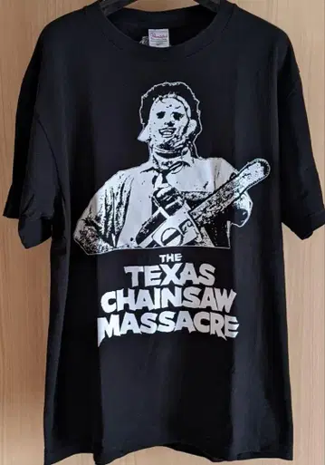 THE TEXAS CHAINSAW MASSACRE 티셔츠