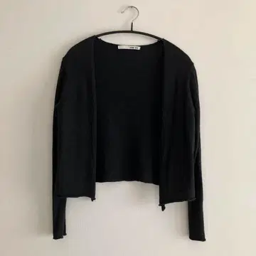 evam eva 에붐에바 숏 기장 울 린넨 가디건 블랙