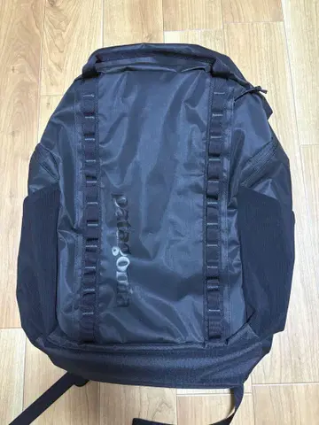 파타고니아 블랙홀 백팩 32L