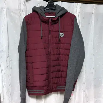 아바클로 Abercrombie & Fitch 후드 부착 다운 자켓