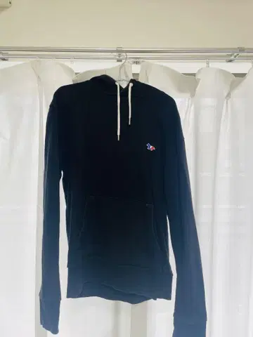 메종 키츠네 블랙 후드티 M 사이즈