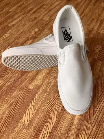 VANS 슬립온 올 화이트 27.5