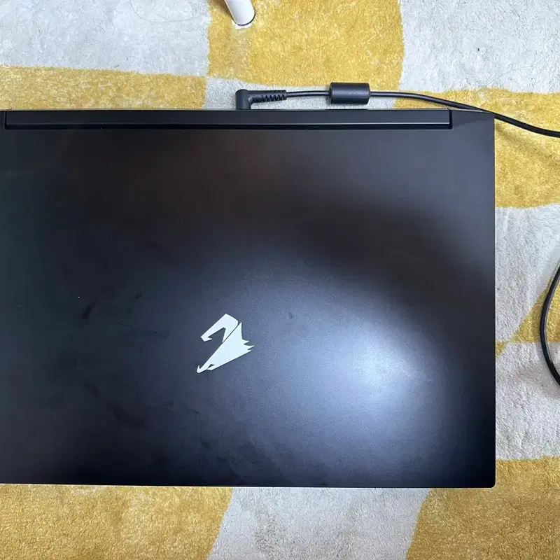 게이밍 노트북 GIGABYTE AORUS 5 MB i5