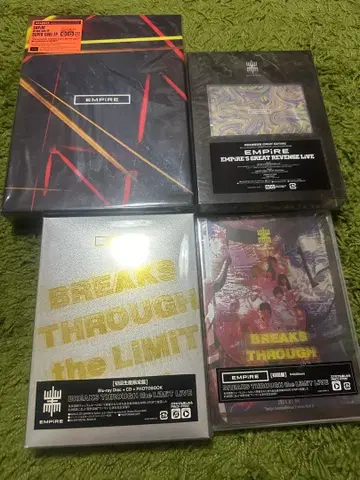 EMPIRE 초회반 CD Blu-ray 4 (현재 ExWHYZ)