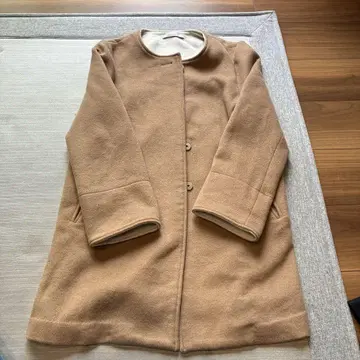 큐레이터 코트