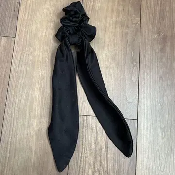 블랙 리본 헤어 액세서리
