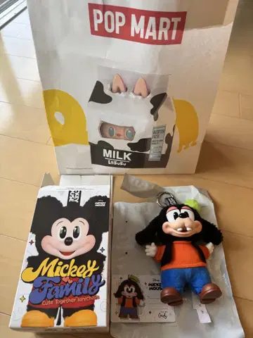 POP MART 미키 패밀리 구피 키링